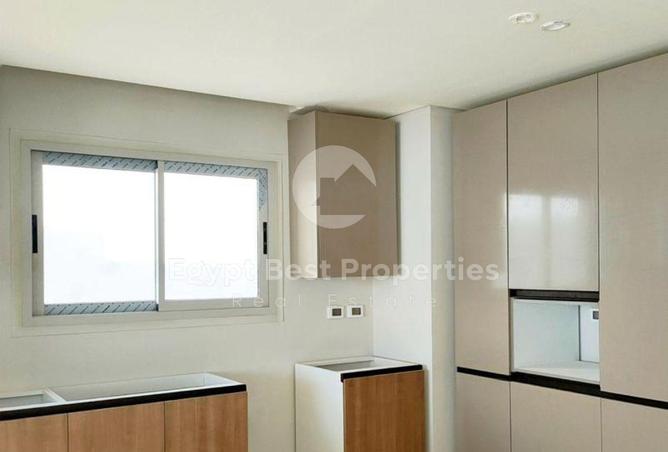 104887440 - Property Image 2