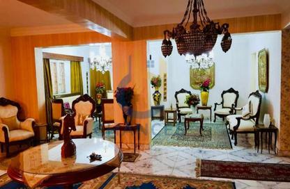 Villa - 7+ Bedrooms - 6 Bathrooms for sale in Street70 - District 2 - The 5th Settlement - New Cairo City - Cairo