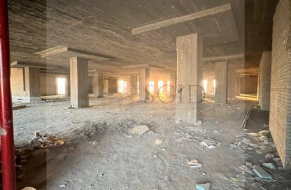 Shop - Studio - 2 Bathrooms for sale in Moon Residences - Fifth Square - The 5th Settlement - New Cairo City - Cairo Shop - Studio - 2 Bathrooms for sale in Moon Residences - Fifth Square - The 5th Settlement - New Cairo City - Cairo