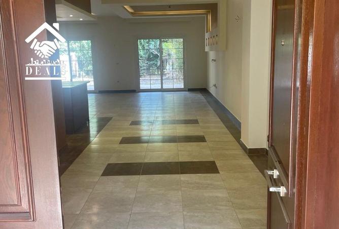 64910126 - Property Main Image