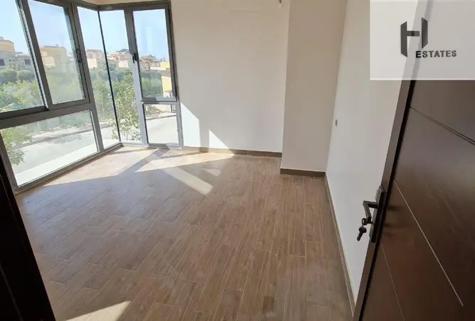 112699116 - Property Image 2