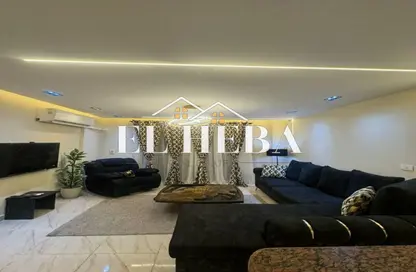 شقة - 3 غرف نوم - 2 حمامات للايجار في مدينتي - القاهرة