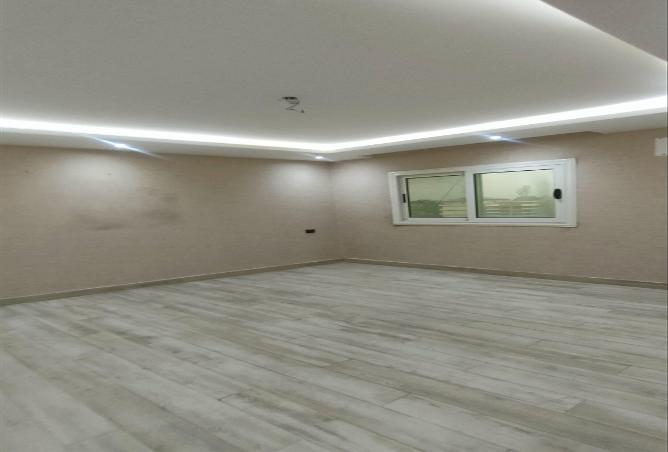 79710244 - Property Image 3