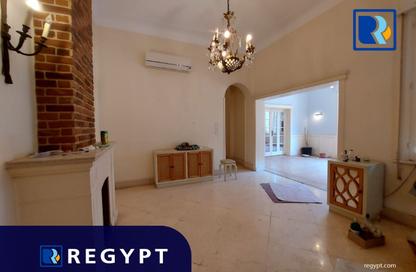 Apartment - 2 Bedrooms - 2 Bathrooms for rent in Ismail Mohamed St. - Zamalek - Cairo
