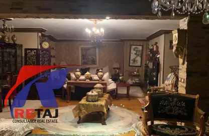 Apartment - 6 Bedrooms - 5 Bathrooms for sale in Abdel Gawad Salem St. - 8th Zone - Nasr City - Cairo