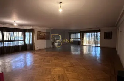 مساحات مكتبية - 4 غرف نوم - 3 حمامات للايجار في ممر داخل الحرس الجمهوري - روكسي - مصر الجديدة - القاهرة