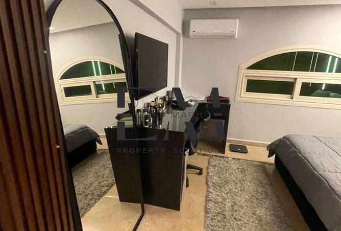 52449077 - Property Image 2