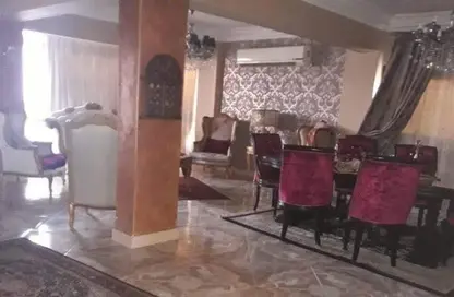 شقة - 3 غرف نوم - 2 حمامات للبيع في شارع المستشار حافظ بدوي - الحديقة الدولية - الحي السابع - مدينة نصر - القاهرة