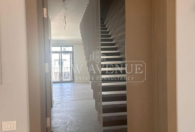 97443966 - Property Image 2