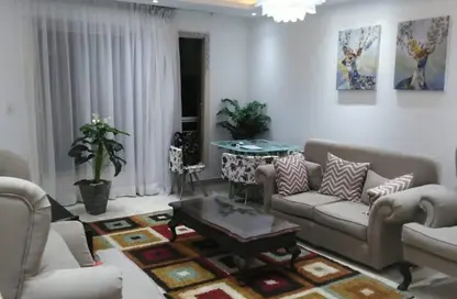 شقة - 3 غرف نوم - 2 حمامات للايجار في دار مصر - المرحلة 2 - الحي الثاني عشر - الشيخ زايد - الجيزة