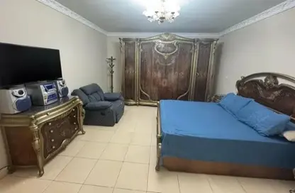 شقة - 3 غرف نوم - 2 حمامات للايجار في شارع يوسف السباعي - الرحاب المرحلة الأولى - الرحاب - مدينة القاهرة الجديدة - القاهرة