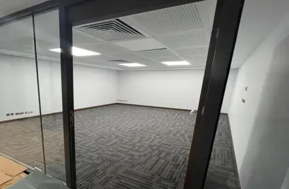 مساحات مكتبية - 7 غرف نوم - 3 حمامات للايجار في اجورا زايد - شارع الشباب - الشيخ زايد - الجيزة