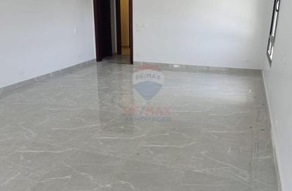 Apartment - 3 - 2 for sale in One 16 - Sheikh Zayed Compounds - Sheikh Zayed City - Giza