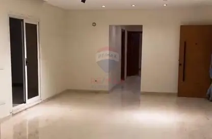 شقة - 3 غرف نوم - 2 حمامات للبيع في حدائق المهندسين - الحي الرابع - الشيخ زايد - الجيزة