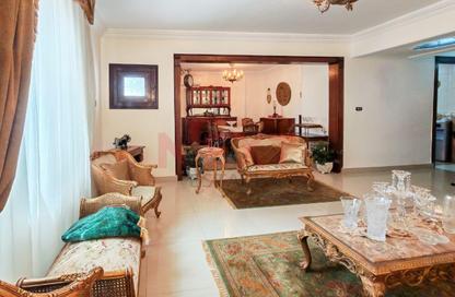 Apartment - 3 Bedrooms - 1 Bathroom for sale in Laurent - Hay Sharq - Alexandria
