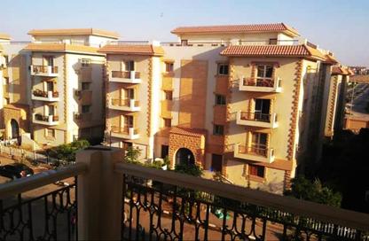 Apartment - 3 Bedrooms - 2 Bathrooms for sale in Madinet Al Sahafeyeen - North Investors Area - New Cairo City - Cairo