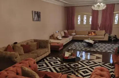 شقة - 3 غرف نوم - 3 حمامات للايجار في محور السادات - التجمع الاول - مدينة القاهرة الجديدة - القاهرة