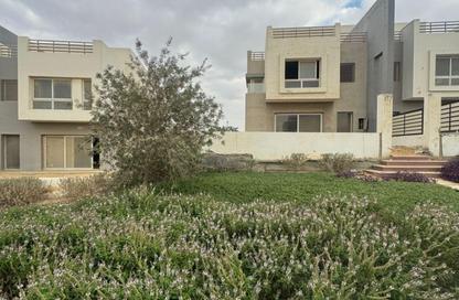 تاون هاوس - 3 غرف نوم - 3 حمامات للبيع في هايد بارك سنترال - التجمع السادس - مدينة القاهرة الجديدة - القاهرة