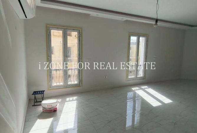 8533800 - Property Image 3