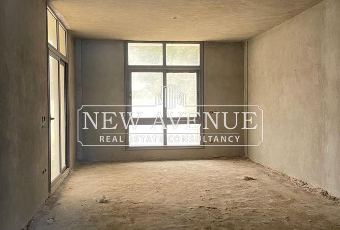 69830917 - Property Image 3