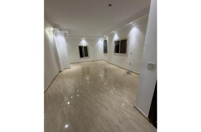 Apartment - 3 Bedrooms - 2 Bathrooms for rent in El Yasmeen 8 - El Yasmeen - New Cairo City - Cairo