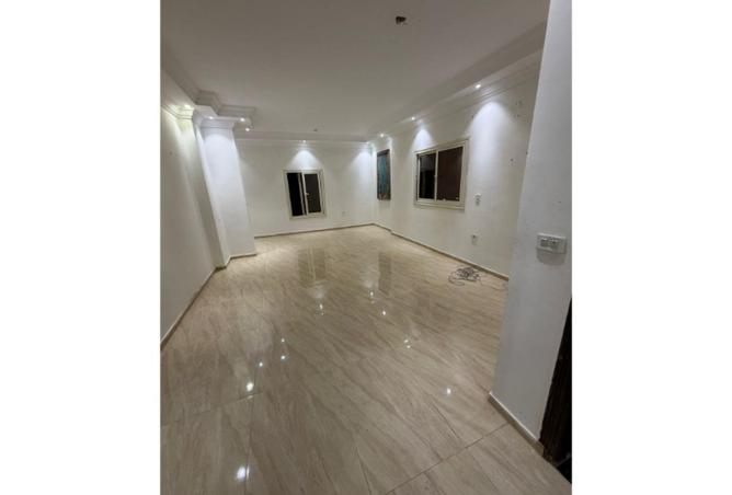71592408 - Property Main Image