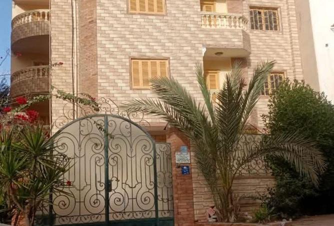 8700312 - Property Image 3