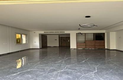 Twin House - 4 Bedrooms - 3 Bathrooms for rent in Garden Residence - Hyde Park - New Cairo City - Cairo