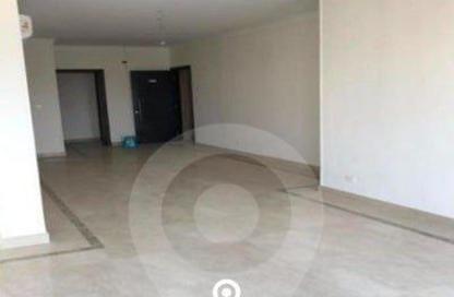 شقة - 3 غرف نوم - 3 حمامات للايجار في ذا كورت ياردز - كمبوندات الشيخ زايد - الشيخ زايد - الجيزة
