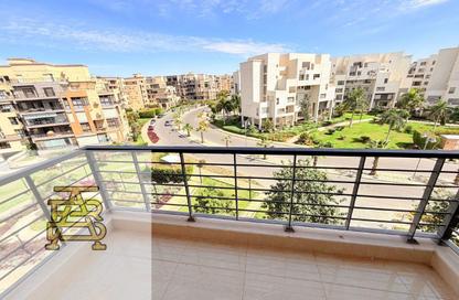 شقة - 3 غرف نوم - 2 حمامات للبيع في B8 - مدينتي - القاهرة