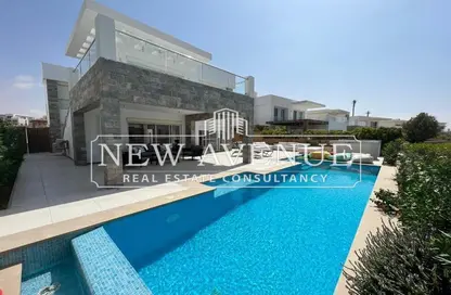 Villa - 4 Bedrooms - 6 Bathrooms for sale in Almaza Bay - Qesm Marsa Matrouh - North Coast