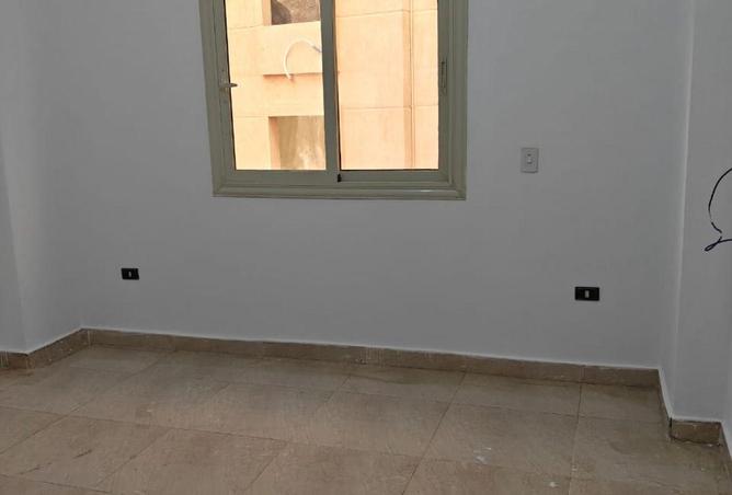 8591307 - Property Image 3