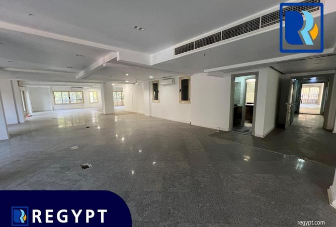 56004231 - Property Image 2