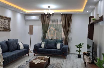 Apartment - 2 Bedrooms - 1 Bathroom for rent in El Rehab Extension - Al Rehab - New Cairo City - Cairo
