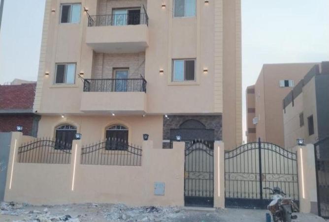 8609238 - Property Image 2