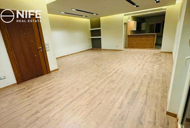 102901042 - Property Main Image