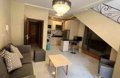 دوبلكس - 2 غرف نوم - 1 حمام للايجار في شارع التسعين الشمالي - التجمع الخامس - مدينة القاهرة الجديدة - القاهرة