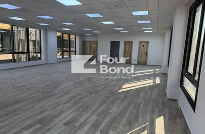 مساحات مكتبية - استوديو - 1 حمام للايجار في محور جمال عبد الناصر - التجمع الثالث - مدينة القاهرة الجديدة - القاهرة
