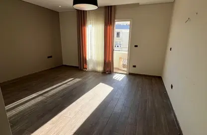 Apartment - 3 Bedrooms - 3 Bathrooms for rent in Hyde Park - New Cairo City - Cairo