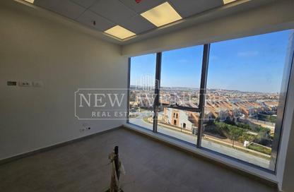Clinic - Studio - 3 Bathrooms for rent in Three Sixty - 5th Settlement Compounds - The 5th Settlement - New Cairo City - Cairo