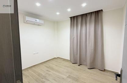 Apartment - 3 Bedrooms - 2 Bathrooms for rent in El Maram Land Mark - 5th Settlement Compounds - The 5th Settlement - New Cairo City - Cairo