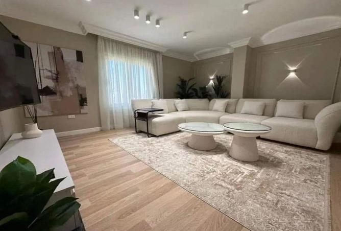 67733106 - Property Main Image