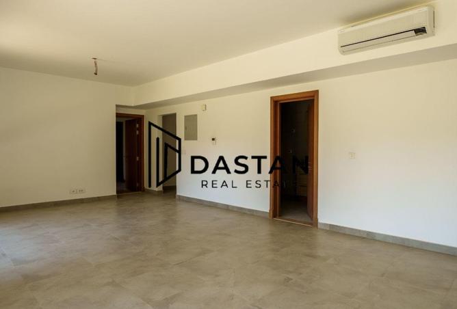 99403248 - Property Main Image