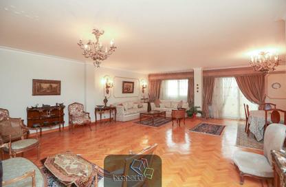 Apartment - 2 Bedrooms - 3 Bathrooms for rent in Kafr Abdo St. - Kafr Abdo - Roushdy - Hay Sharq - Alexandria