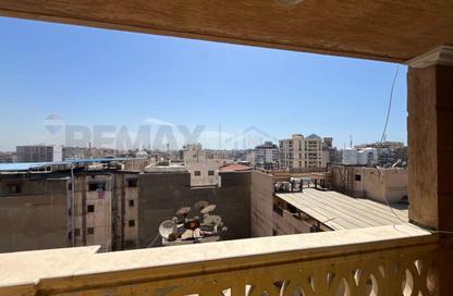 Apartment - 3 Bedrooms - 2 Bathrooms for sale in Bolkly - Hay Sharq - Alexandria Apartment - 3 Bedrooms - 2 Bathrooms for sale in Bolkly - Hay Sharq - Alexandria