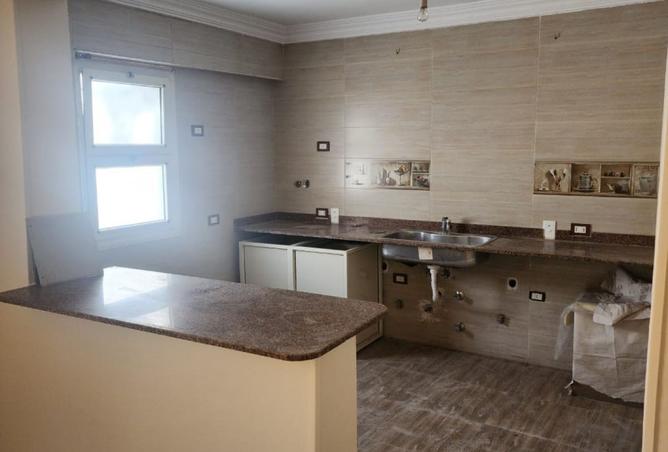 99403359 - Property Image 3