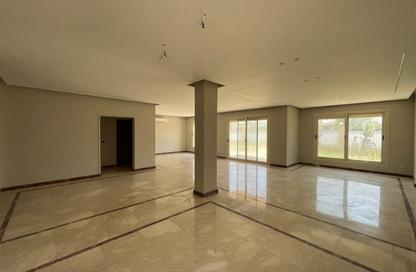 Villa - 5 Bedrooms - 6 Bathrooms for sale in Royal City - Sheikh Zayed Compounds - Sheikh Zayed City - Giza