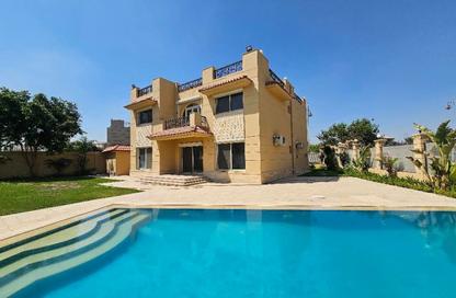 Villa - 5 Bedrooms - 6 Bathrooms for sale in Royal City - Sheikh Zayed Compounds - Sheikh Zayed City - Giza Villa - 5 Bedrooms - 6 Bathrooms for sale in Royal City - Sheikh Zayed Compounds - Sheikh Zayed City - Giza
