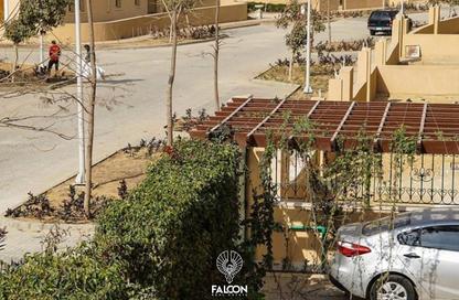 Apartment - 2 Bedrooms - 2 Bathrooms for sale in Hyde Park Central - The 6th Settlement - New Cairo City - Cairo