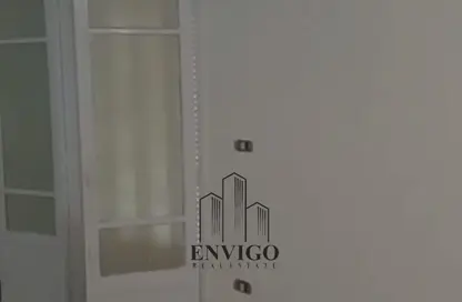 شقة - 3 غرف نوم - 2 حمامات للبيع في شارع عمر المختار - الحديقة الدولية - الحي السابع - مدينة نصر - القاهرة